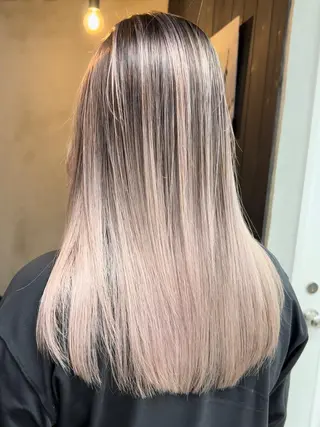 ショート ブリーチダブルカラー ハイライト/山本喜熙のヘアスタイル