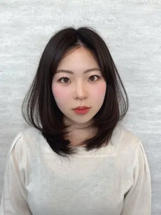 ミディアム カラー ヘアアレンジ 韓国レイヤーカット/ 儚げカラーチナツのヘアスタイル