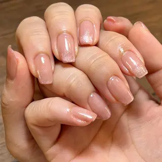 ネイル HENRIETTA NAILSALONのネイルデザイン
