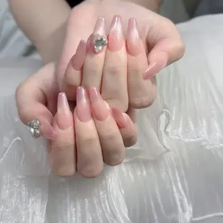 ネイル Lenie Nail Salonのネイルデザイン