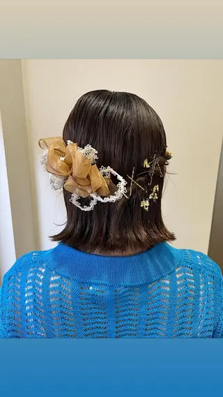 ミディアム ヘアアレンジ サソウ ユリエ🥥のヘアスタイル