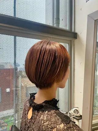 ショート 秋山 裕香のヘアスタイル