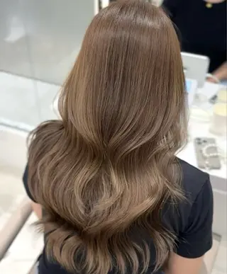 ロング IVE所属・ダブルカラー髪質改善 /原島のヘアスタイル