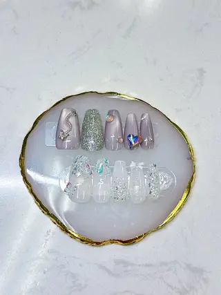 ネイル クイーンズネイル銀座所属・Queeens nailのネイルデザイン