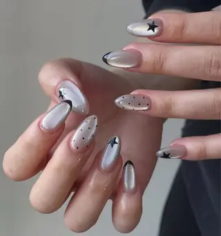 ネイル 🎀PG🩵 ネイルサロンのネイルデザイン