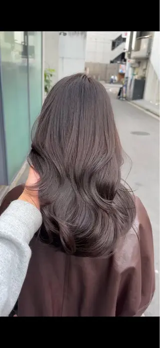 ロング VIEW TOKYO所属・似合わせ×透明感カラ ーなら🎀マリアのヘアスタイル