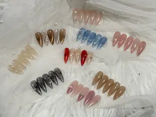 ネイル 🌈 Laule'aのネイルデザイン