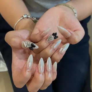 ネイル パークバイトウキョウ arisaのネイルデザイン