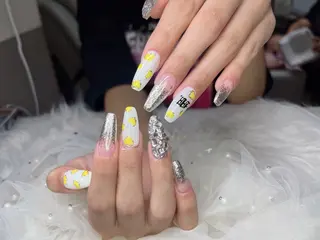 ネイル INF ネイルサロンのネイルデザイン