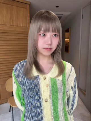 ミディアム カラー 《無料カットモデル / perm》ナミのヘアスタイル