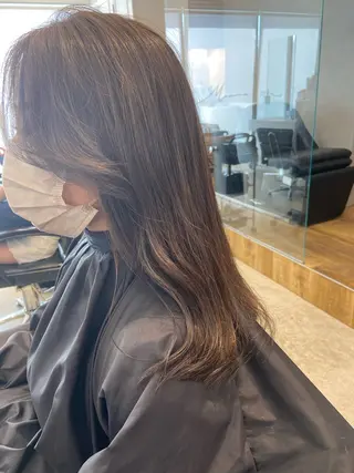 ロング Eleanor自由が丘店所属・Ｎ． Emiのヘアスタイル