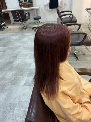 カラー オラプラノ所属・與那覇 有紗のヘアスタイル