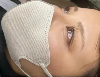 マツエク・マツパ JILL ユキのヘアスタイル