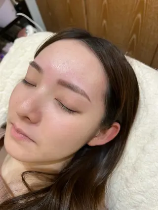 アイブロウ 鳴瀬 萌の眉毛・アイブロウイメージ