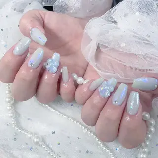 ネイル Kanako 💫のネイルデザイン