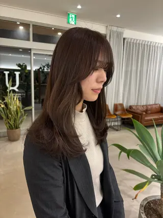 ロング 古畑 愛美のヘアスタイル