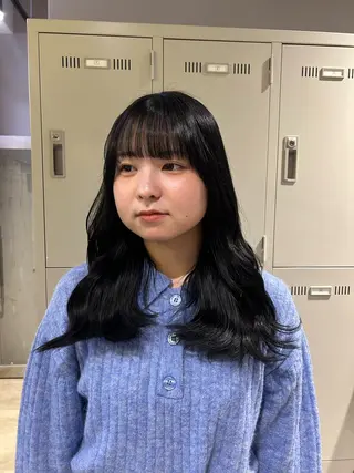 カラー 透明感ベージュ🤎 ナチュラルレイヤーのヘアスタイル