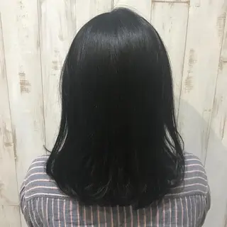 ミディアム 庄司 美佑樹のヘアスタイル