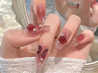 ネイル Yuyu  🧁のネイルデザイン