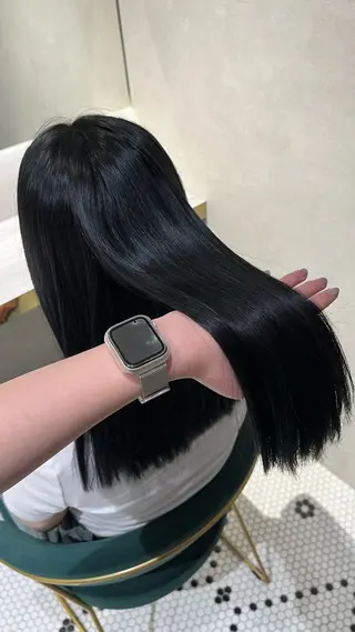 セミロング カラー 新宿/アシスタント AiNAのヘアスタイル