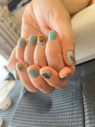 ネイル repos mikuのネイルデザイン