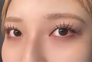 マツエク・マツパ カイヅ コノミの眉毛・アイブロウイメージ