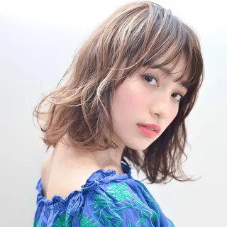 セミロング カラー 奥田 千尋のヘアスタイル