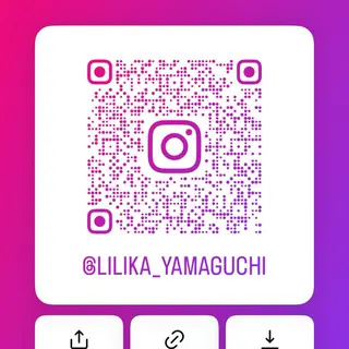 【派手髪】【個性派】 lilica💫⚡️のヘアスタイル