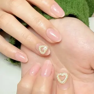 ネイル グロー ネイルのネイルデザイン