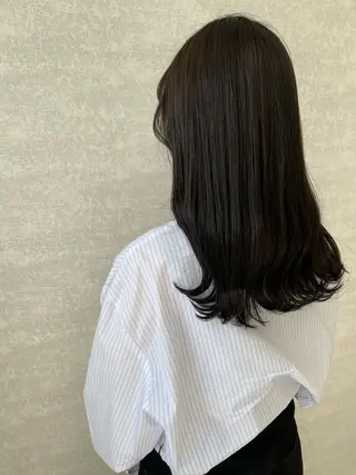 セミロング 🪴酒井 可南子🪴のヘアスタイル
