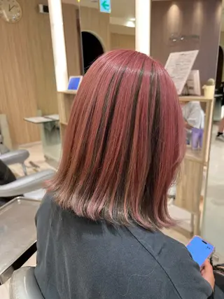 カラー 久永 菫のヘアスタイル