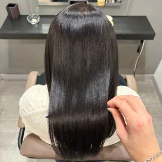 ロング ans(アンス)所属・山上 佳汰/髪質改善/艶髪のヘアスタイル