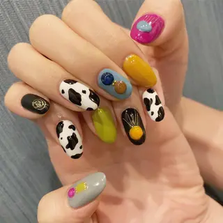 ネイル ヤマダ サクラのヘアスタイル