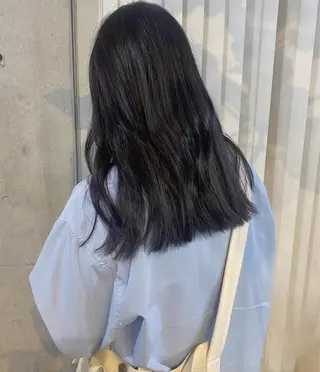 ロング カラー パーマ ヘアアレンジ メンズ キッズ ネイル マツエク・マツパ アイブロウ モリモト サナのヘアスタイル