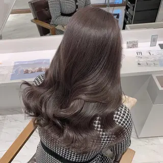 ロング カラー 柏木 愛花のヘアスタイル