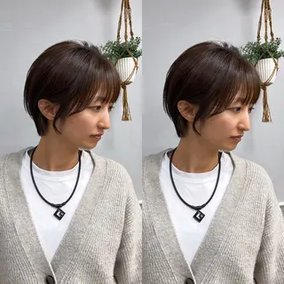ショート Ring  by Moremuu所属・issy/ハイライト ハイトーン／レイヤーのヘアスタイル