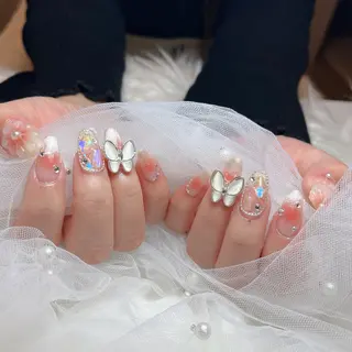 ネイル 児玉 茉緒のネイルデザイン