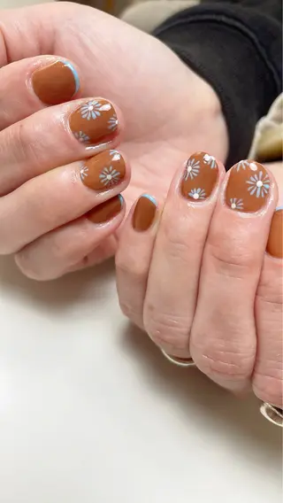 ネイル Raf. 《稲城市*open》のネイルデザイン