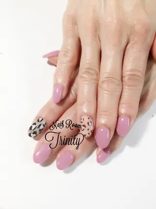 ネイル Trinity staffのネイルデザイン