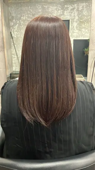 セミロング カラー 東 瑠佳のヘアスタイル