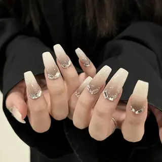 ネイル Queen's ゆなのネイルデザイン