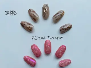 ネイル 【尾下】 ロイヤル•セラピストのネイルデザイン