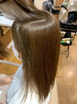 ミディアム カラー トーンアップ🦢 ユメのヘアスタイル