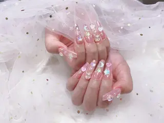 ネイル ジョリ En 💞🦋のネイルデザイン