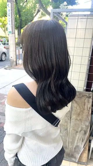 セミロング AYU (ému) 伏見/髪質改善のヘアスタイル