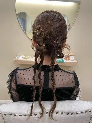 ロング ヘアアレンジ 大賀 祐未のヘアスタイル