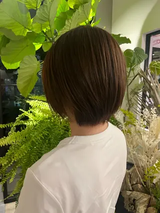 ショート カラー 川上 琴未のヘアスタイル