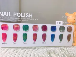 ネイル ネイルサロンAiri 長さ出し·シンプルのネイルデザイン