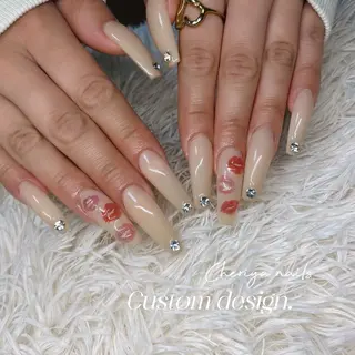 セミロング C Miaのネイルデザイン