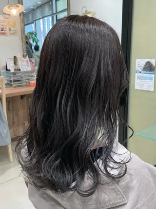 セミロング カラー 井上 武輝のヘアスタイル